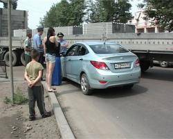 Столкновение КАМАЗа с легковым авто стало причиной пробки в центре Улан-Удэ
