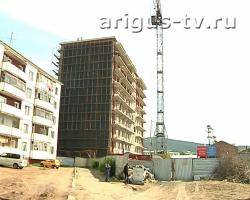 Рабочий погиб, упав с 9-го этажа строящегося здания в Улан-Удэ