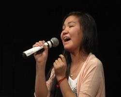 В отборочном туре конкурса «Мунгэн сэргэ» приняли участие певцы почти со всей Бурятии