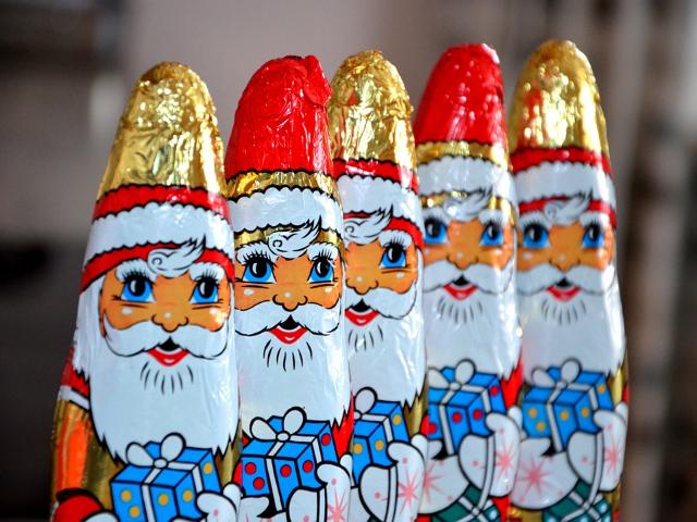 Почти как Санта: Житель Бурятии поставлял наркотики в новогодней открытке, подарках и внутри себя