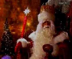 18 ноября в России официально празднуют день рождения Деда Мороза