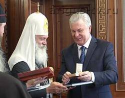 С пастырским визитом в Бурятию прибыл глава Русской древлеправославной церкви Александр