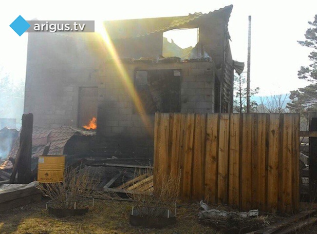 Очевидцы: Масштабный пожар в пригороде Улан-Удэ начался из-за помойки