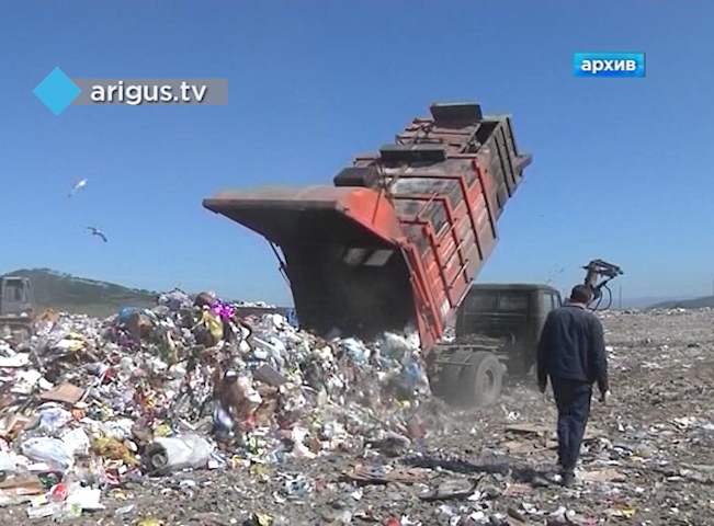 Желающим навести чистоту в Улан-Удэ выдадут талоны на вывоз мусора