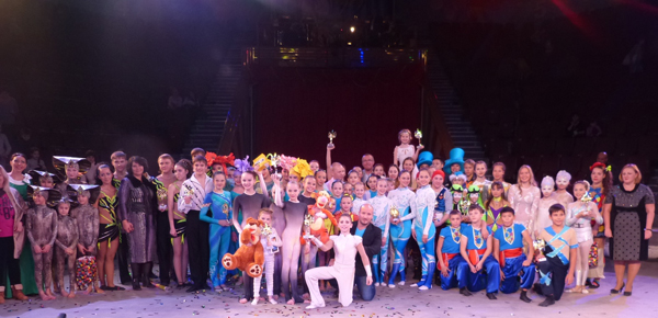 Ребята из Бурятии выступили на цирковом фестивале «Под куполом мечты» в Омске