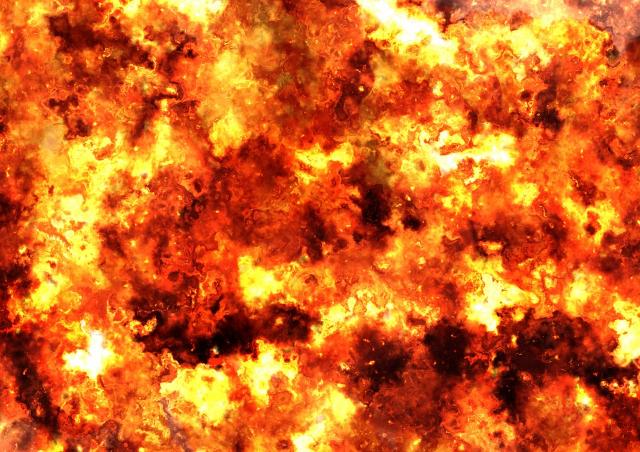 Взрыв на нефтяном месторождении в Иркутской области: Один рабочий погиб, шесть - ранены