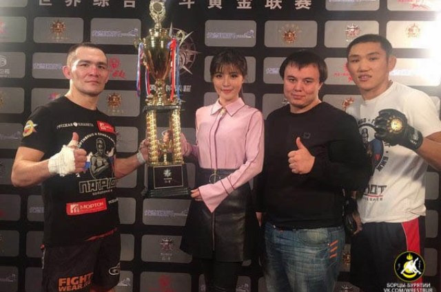 Вадим Бусеев из Бурятии выиграл бой на турнире ММА в Китае 