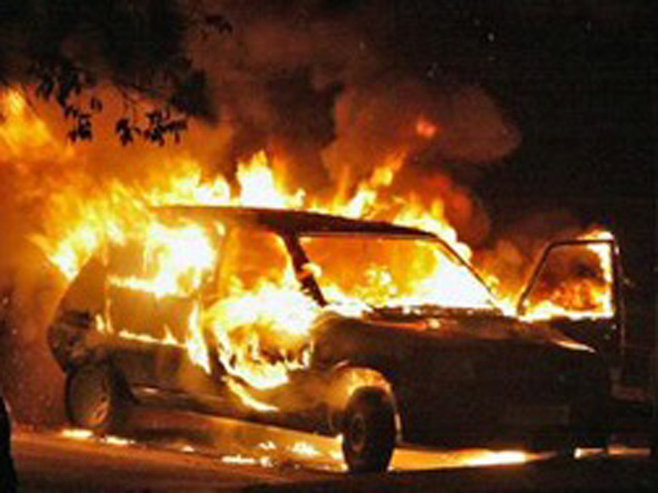 В Бурятии пьяный мужчина решил покататься на чужом авто и сгорел заживо