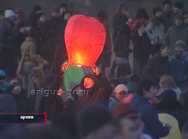 Популярные в Улан-Удэ небесные фонарики теперь под запретом