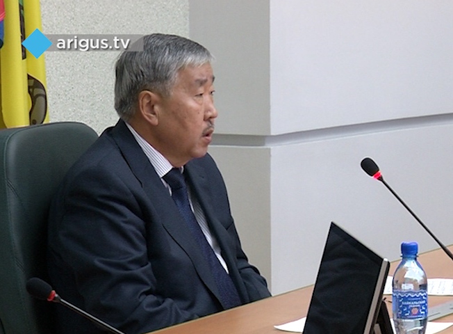 Заммэра Улан-Удэ раскритиковал работу подчинённых за ДТП с автомобилем скорой помощи