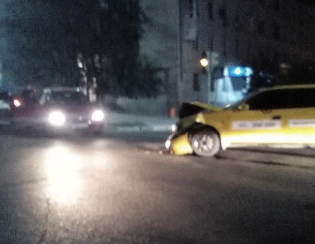 В Улан-Удэ произошло очередное ДТП с участием такси «Максим»