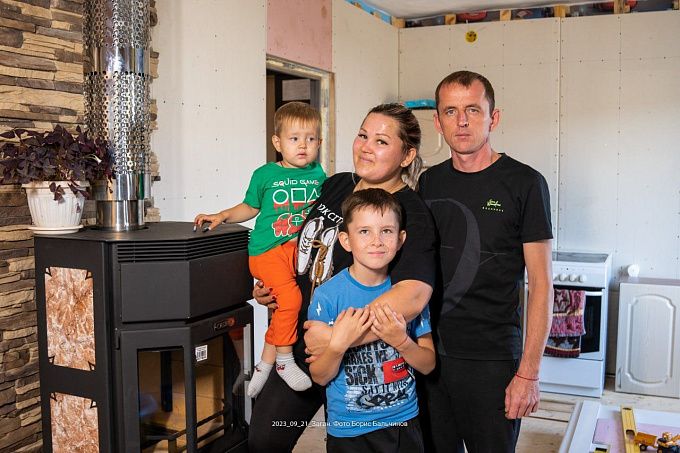 В Бурятии молодая семья улучшила жилищные условия за счет господдержки