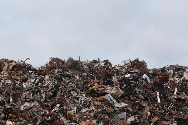 В Улан-Удэ с управляющей компании взыскали 300 тысяч за мусор